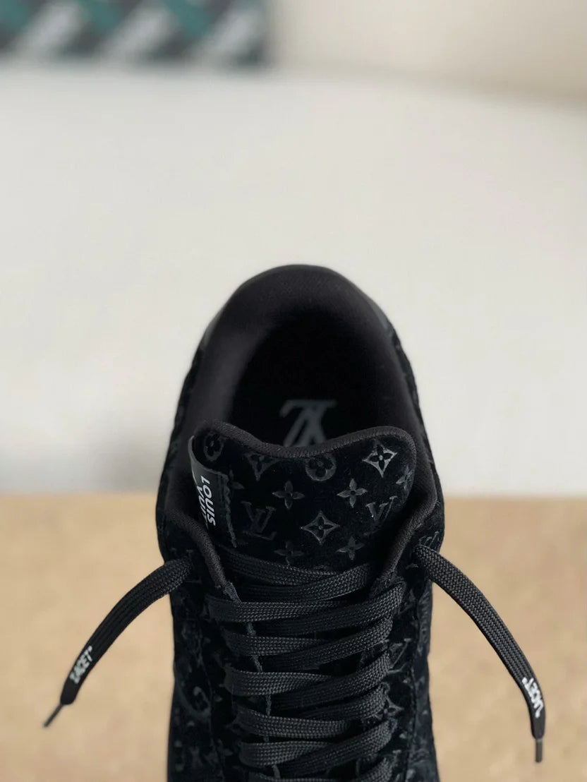 AIR FORCE 1 X LOUIS VUITTON