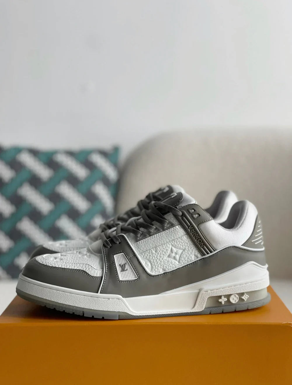 LOUIS VUITTON TRAINER