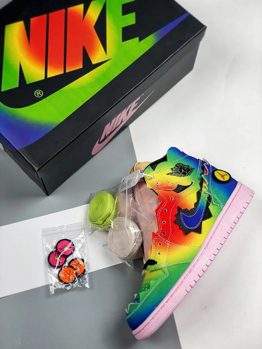 AIR JORDAN 1 MID